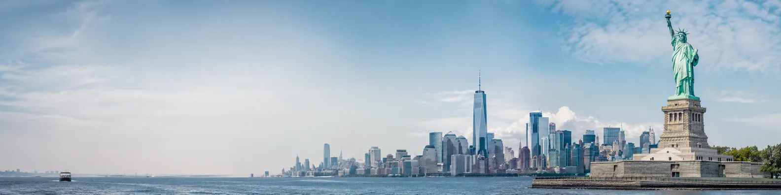 Statue of Liberty and New York skyline urban LinkedIn background banner