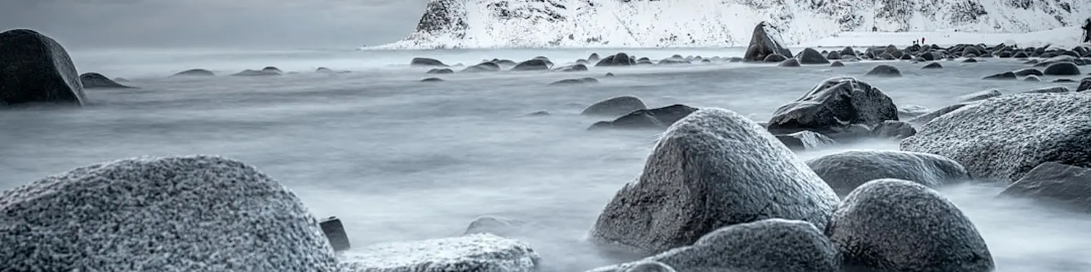 Dramatic Monochrome Shoreline Background