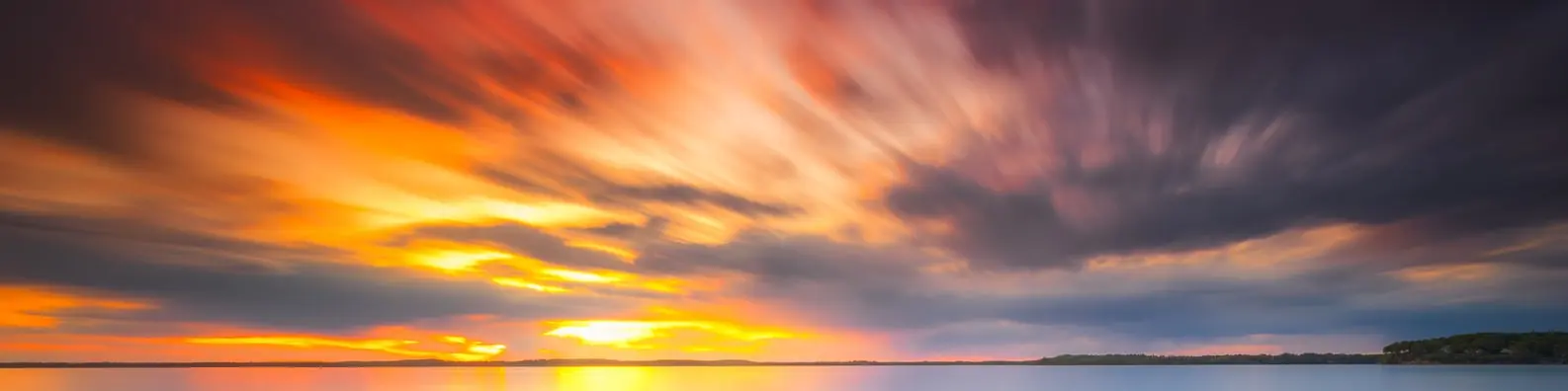 Vivid Sunset Colors Image